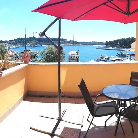 Center Of Rovinj, Sea View Apartment Exterior photo